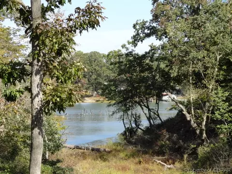 748 Blue Barn Rd, Wake, VA 23176 photo 10