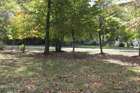 4144 Hall Oaks Dr, Gloucester, VA 23061 photo 6