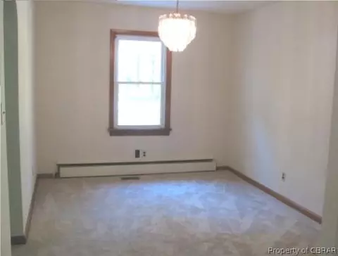 5327 Ware Neck Rd, Gloucester, VA 23061 photo 4