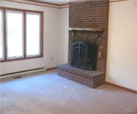 5327 Ware Neck Rd, Gloucester, VA 23061 photo 12
