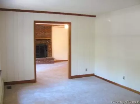 5327 Ware Neck Rd, Gloucester, VA 23061 photo 7