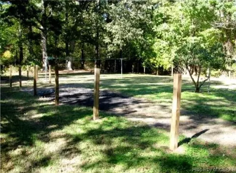5327 Ware Neck Rd, Gloucester, VA 23061 photo 8