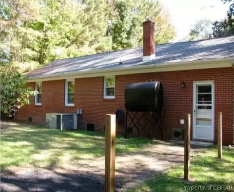 5327 Ware Neck Rd, Gloucester, VA 23061 photo 6