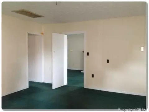 18 Pratt St, Hampton, VA 23669 photo 4