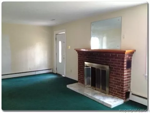 18 Pratt St, Hampton, VA 23669 photo 2