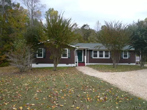 3185 Pond Ln, Gloucester, VA 23061 photo 2