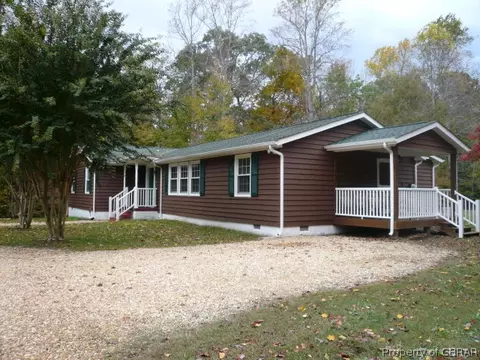 3185 Pond Ln, Gloucester, VA 23061 photo 3