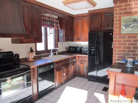 6169 Hall Town Rd, Gloucester, VA 23061 photo 3