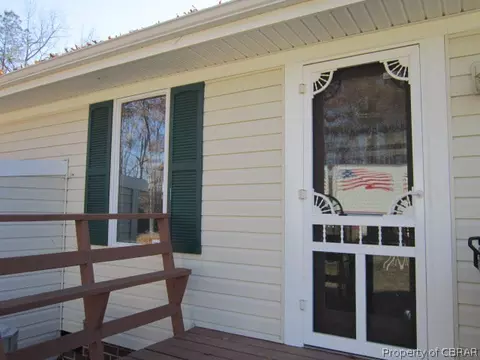 6169 Hall Town Rd, Gloucester, VA 23061 photo 9