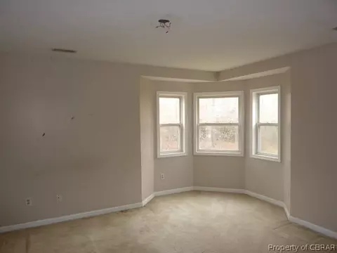 10158 Deer Trace Ln, Gloucester, VA 23061 photo 9