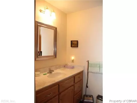 115 Dixie Dr, Dutton, VA 23050 photo 10
