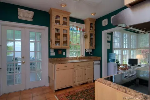 6606 Baiae Ln, Gloucester, VA 23061 photo 12