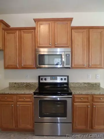 3793 Mariners Dr, Hayes, VA 23072 photo 6