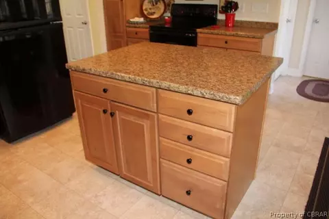 2825 Island Rd, Gloucester, VA 23061 photo 7