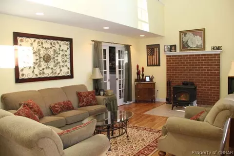 2825 Island Rd, Gloucester, VA 23061 photo 3