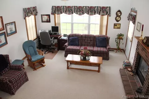 1487 Yorkview Dr, Gloucester Point, VA 23062 photo 17