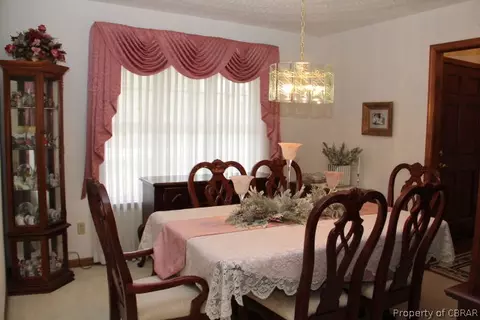1487 Yorkview Dr, Gloucester Point, VA 23062 photo 11