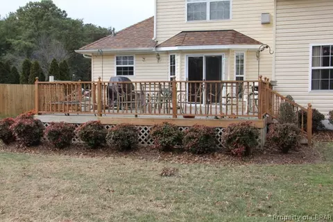 1487 Yorkview Dr, Gloucester Point, VA 23062 photo 20