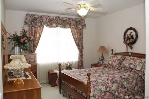 1487 Yorkview Dr, Gloucester Point, VA 23062 photo 15