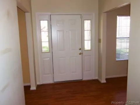 7164 Brendan Ct, Gloucester, VA 23061 photo 2