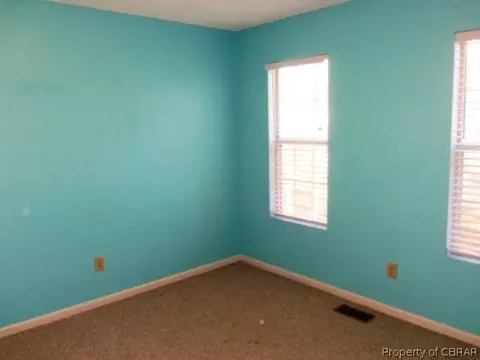 7164 Brendan Ct, Gloucester, VA 23061 photo 12