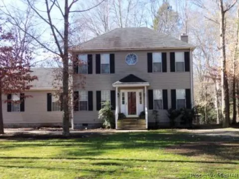 7164 Brendan Ct, Gloucester, VA 23061 photo 1
