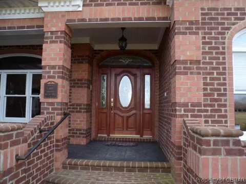 8765 Coles Landing Dr, Gloucester, VA 23061 photo 12