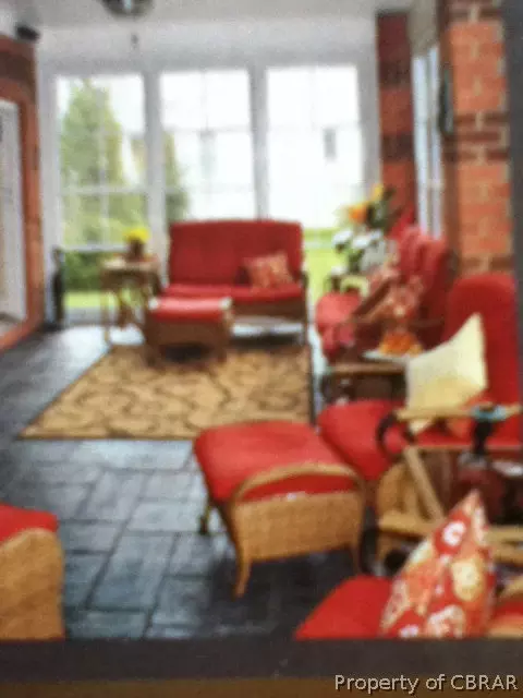 8765 Coles Landing Dr, Gloucester, VA 23061 photo 5