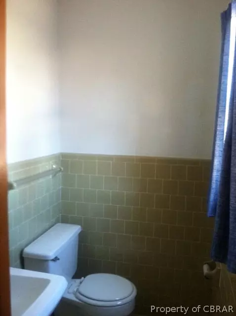 14 Cordova Dr, Hampton, VA 23666 photo 8