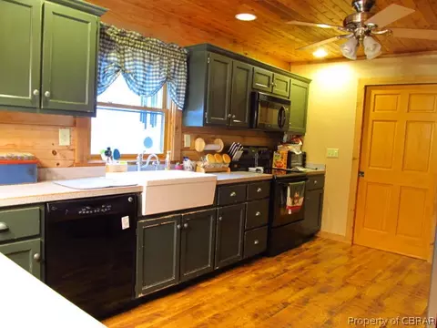 8575 Midlothian Ln, Gloucester, VA 23061 photo 7