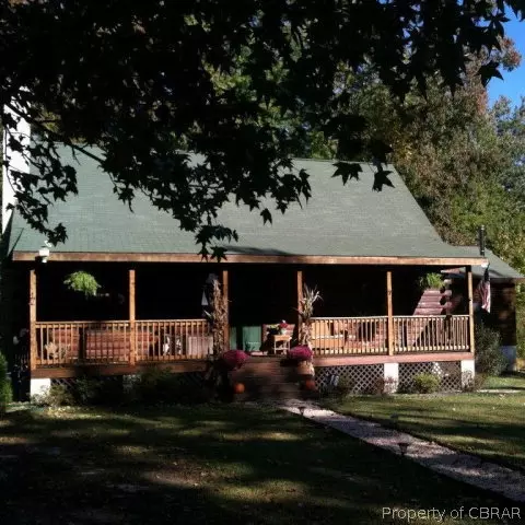 8575 Midlothian Ln, Gloucester, VA 23061 photo 1