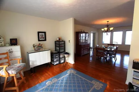 7809 Haynes Dr, Gloucester, VA 23061 photo 19