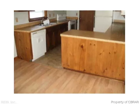 4734 Hickory Fork Rd, Gloucester, VA 23061 photo 7