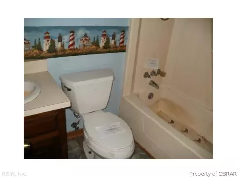 4734 Hickory Fork Rd, Gloucester, VA 23061 photo 9