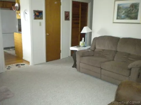 1547 Grove St, Hampton, VA 23664 photo 6