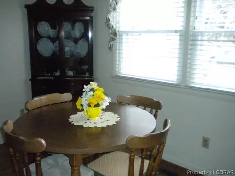 1547 Grove St, Hampton, VA 23664 photo 4