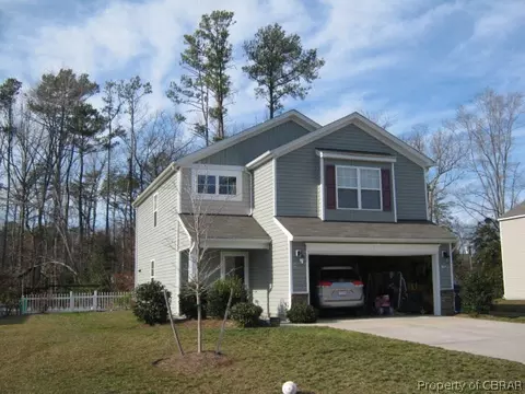 7228 Jeanne Dr, Gloucester, VA 23061 photo 1