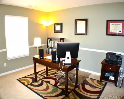 7228 Jeanne Dr, Gloucester, VA 23061 photo 5