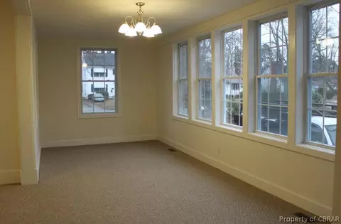 329 Hamptons Avenue Rd, Hampton, VA 23661 photo 5