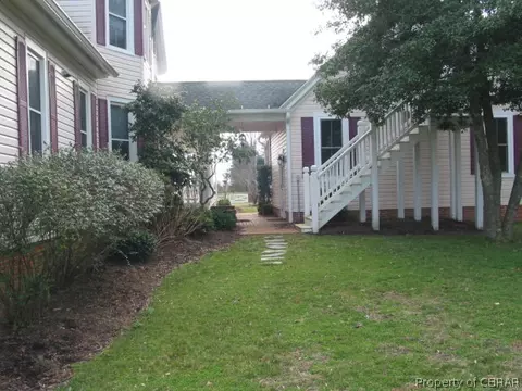 527 General Puller Hwy, Saluda, VA 23149 photo 9