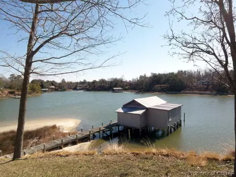786 Long Point Ln, Topping, VA 23169 photo 21