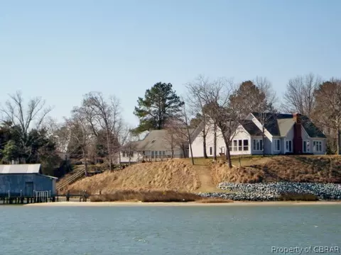 786 Long Point Ln, Topping, VA 23169 photo 24