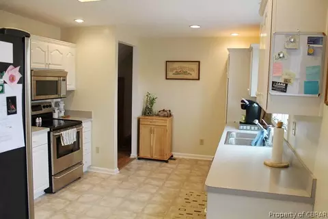 7243 Deer Run Dr, Gloucester, VA 23061 photo 10