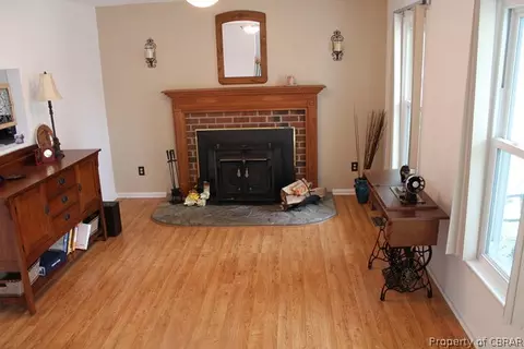 7243 Deer Run Dr, Gloucester, VA 23061 photo 7