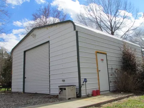 6404 Sterling Ct, Gloucester, VA 23061 photo 9