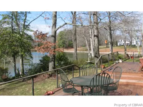 126 The Grn, Weems, VA 22576 photo 2