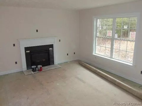 10109 Ryans Way, Gloucester, VA 23061 photo 2