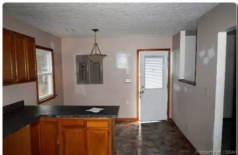 91 Star Gate Ln, Dutton, VA 23050 photo 4