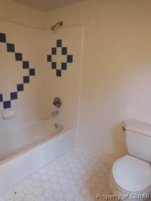 6914 Ware Neck Rd, Gloucester, VA 23061 photo 30