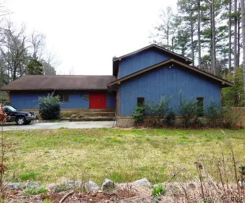 6914 Ware Neck Rd, Gloucester, VA 23061 photo 37